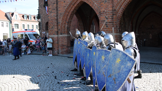 Schützen Block Tiefschüss gegen Schildwall